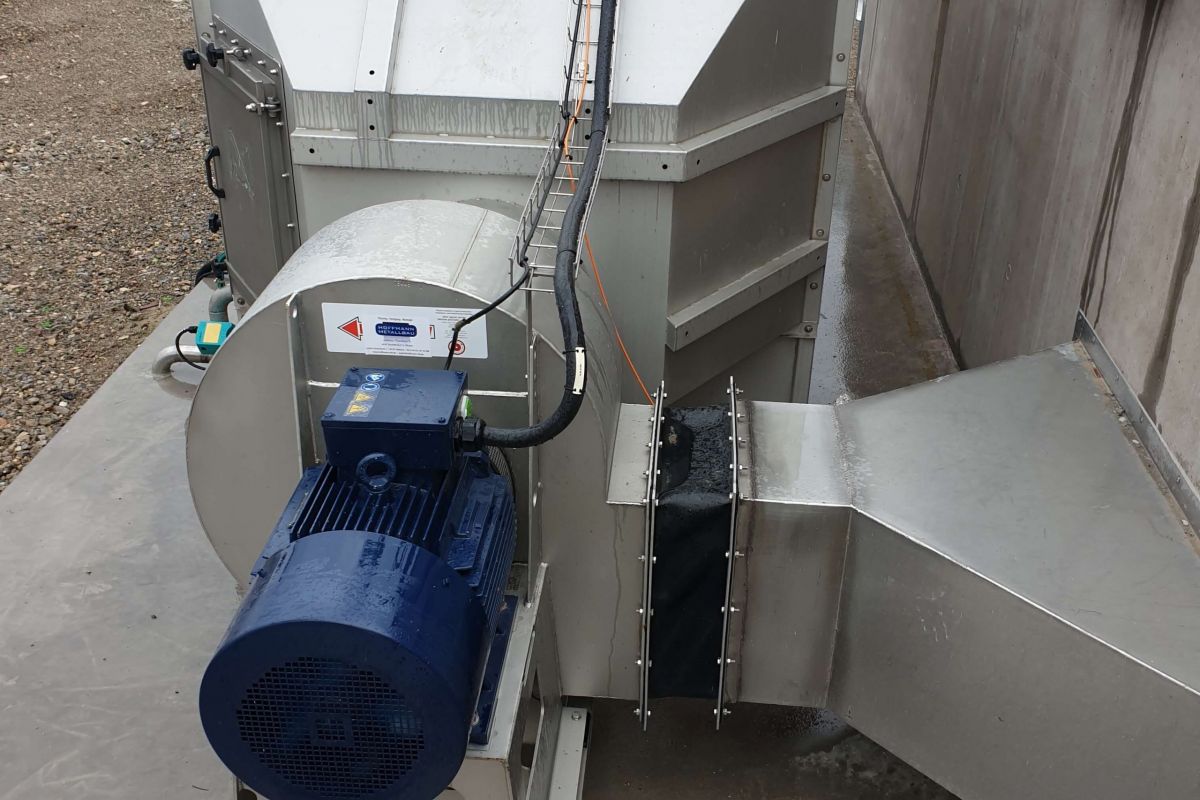 Hoffmann Metallbau aus Ahlhorn - Motor Abluftanlage
