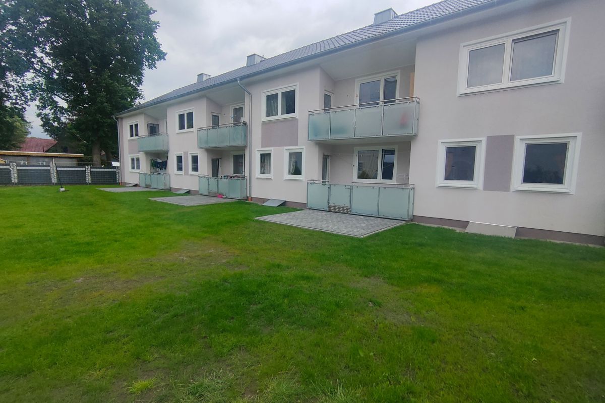 Metalltreppe am Haus - Hoffmann Metallbau